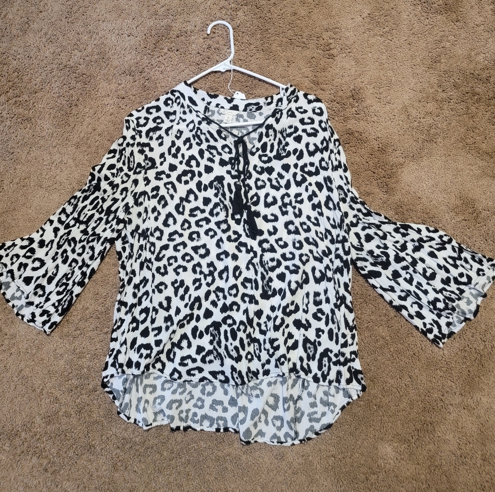 CATO ANIMAL PRINT TOP - Picture 2 of 3